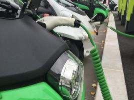 EV